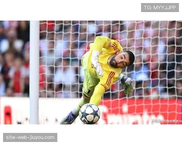 阿森纳门将拉亚扑救率91.7% 诠释门神本色